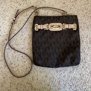 Michael Kors Crossbody Bag